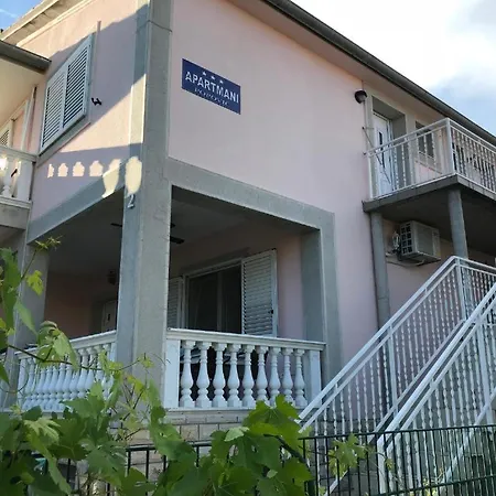 Διαμέρισμα Pero Μούρτερ
