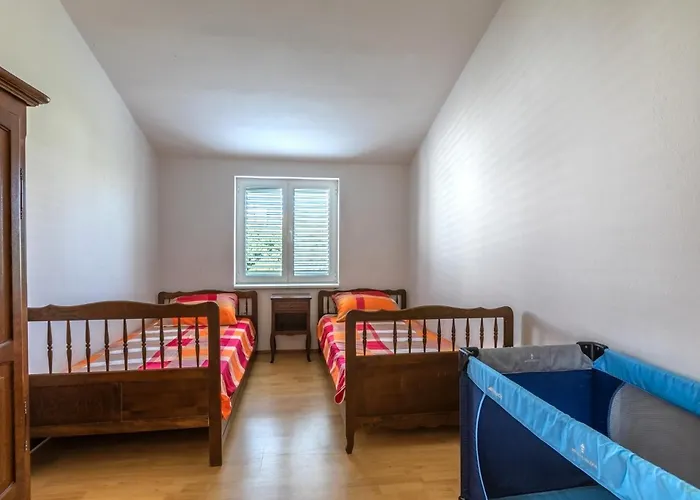 Apartman Pero Murter